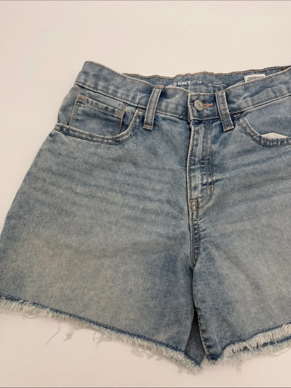 Old Navy Light Wash Denim Frayed-Hem Shorts